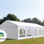 Lateral de PVC PLUS con ventana de 2x2m.